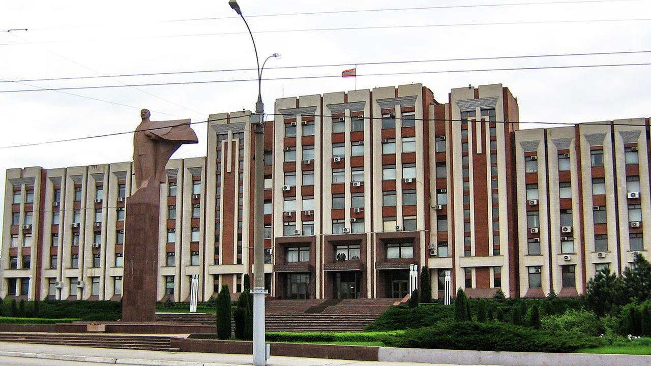 Luna Tiraspol Pokoj fotografie